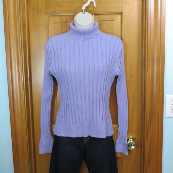 600 West Orchid Ribbed Knit Turtleneck Sweater Medium - Picture 6 of 9